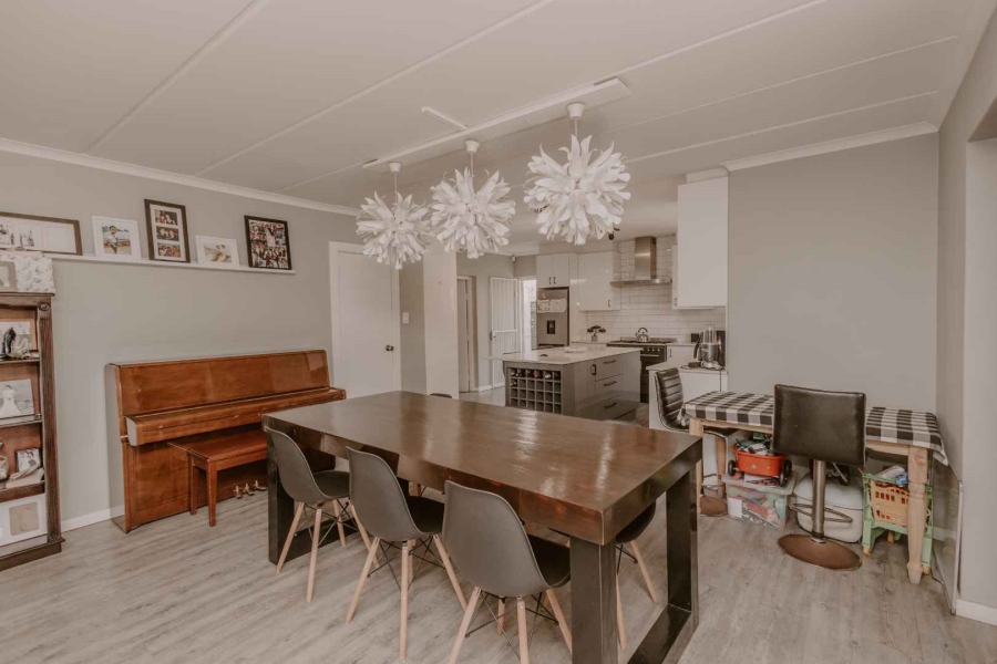 3 Bedroom Property for Sale in De Tijger Western Cape